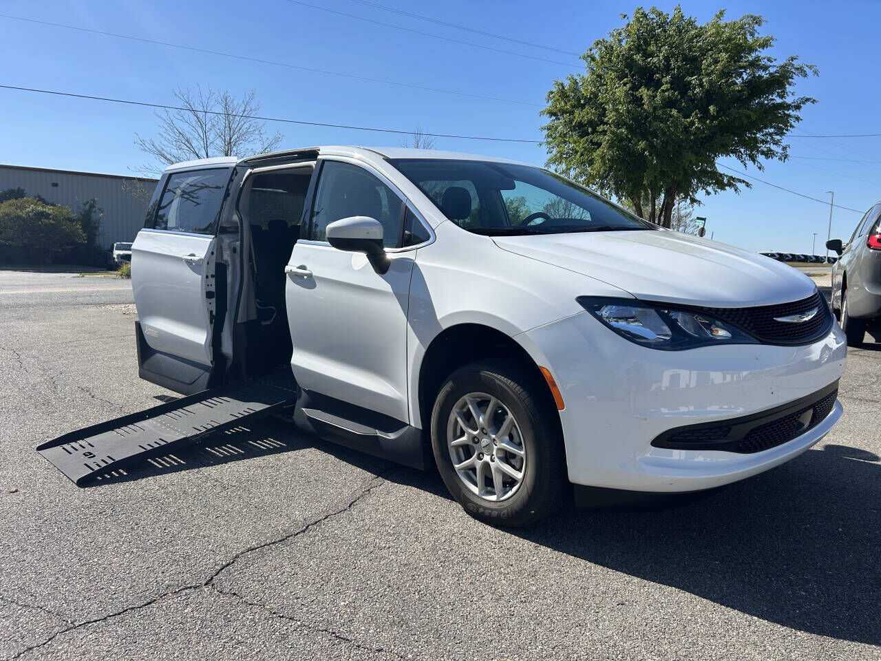 2022 CHRYSLER Pacifica