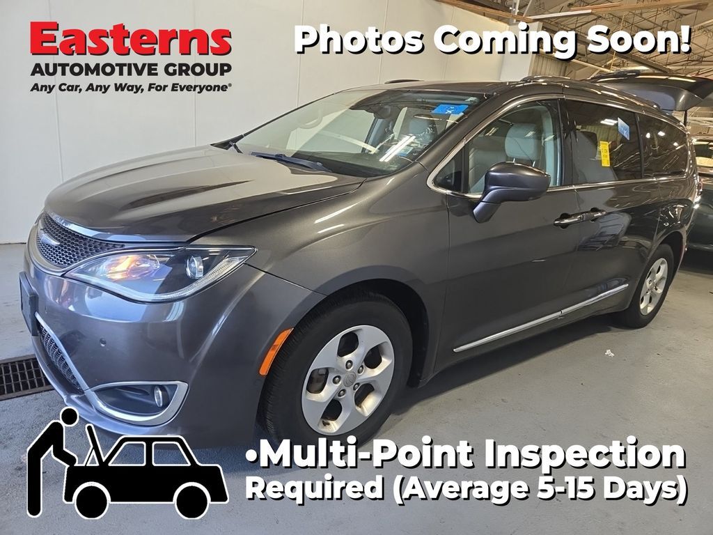 2017 CHRYSLER Pacifica