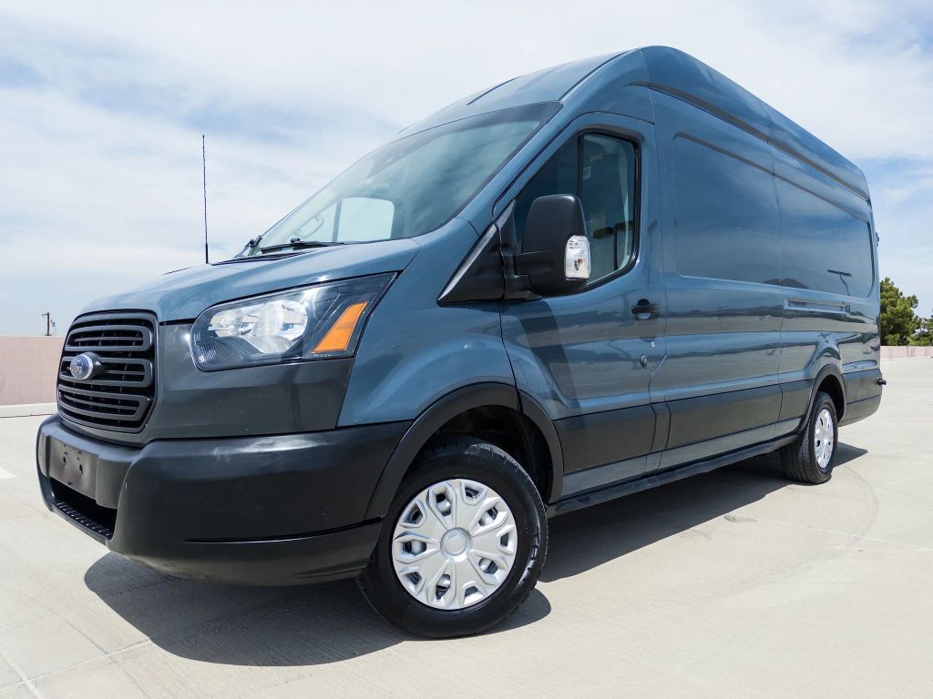 2019 FORD Transit