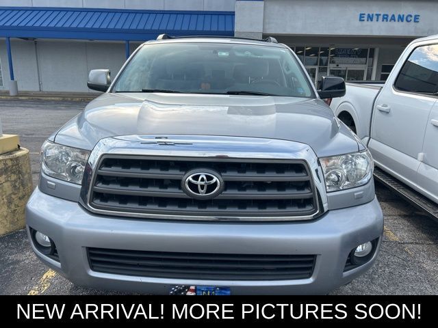 2016 TOYOTA Sequoia