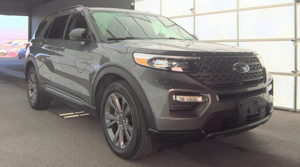 2022 FORD Explorer