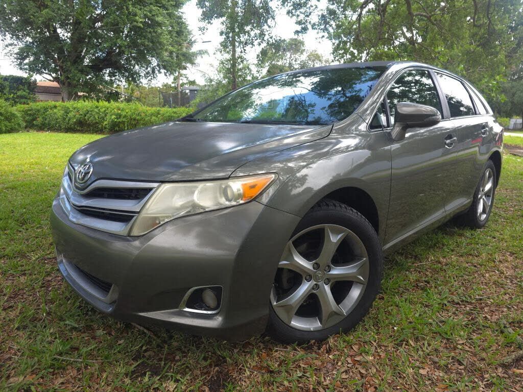 2013 TOYOTA Venza