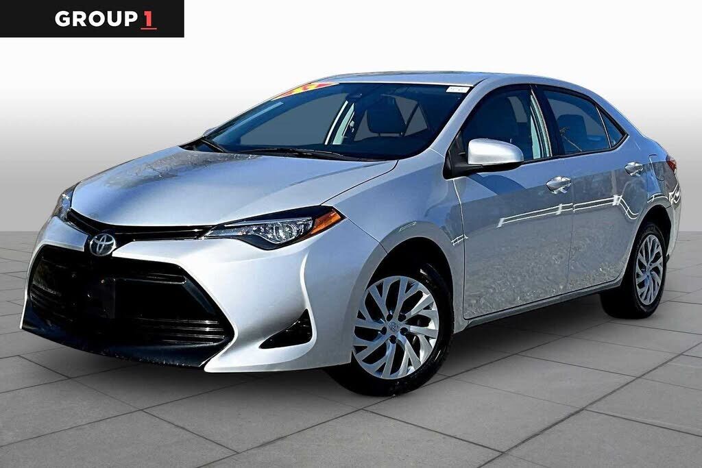 2017 TOYOTA Corolla