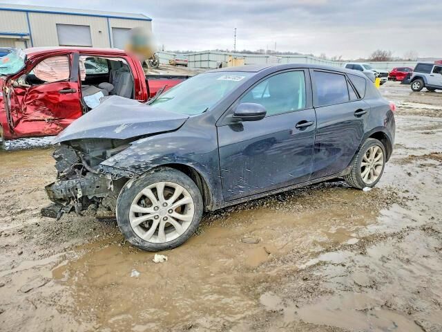 2010 MAZDA Mazda3