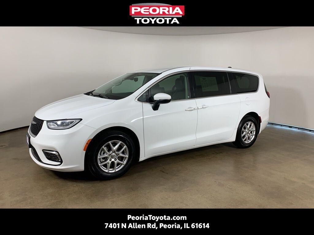 2023 CHRYSLER Pacifica