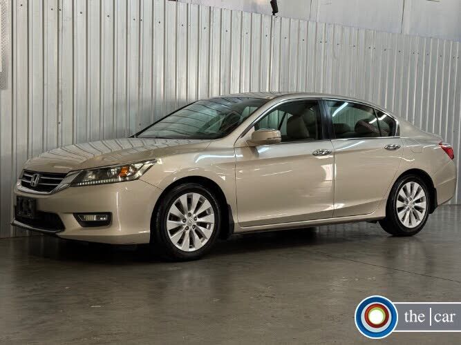 2013 HONDA Accord