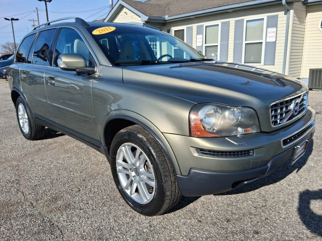 2011 VOLVO XC90