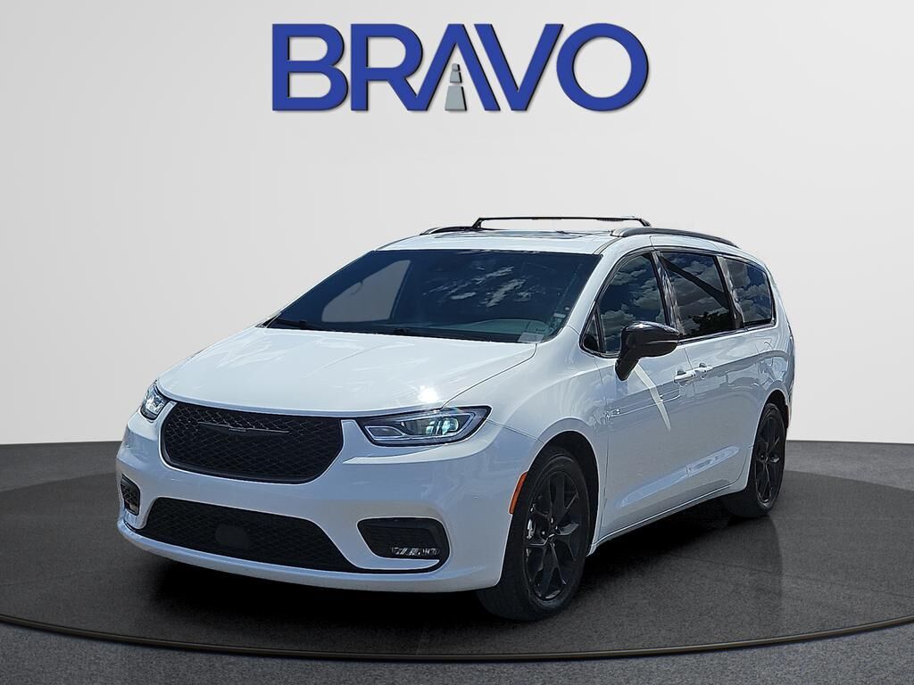 2025 CHRYSLER Pacifica