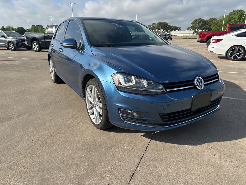 2017 VOLKSWAGEN Golf