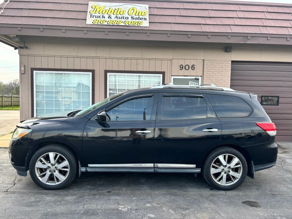 2014 NISSAN Pathfinder