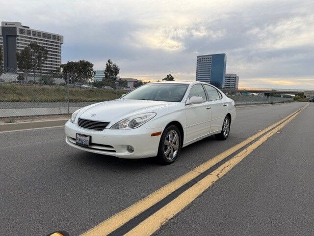 2005 LEXUS ES