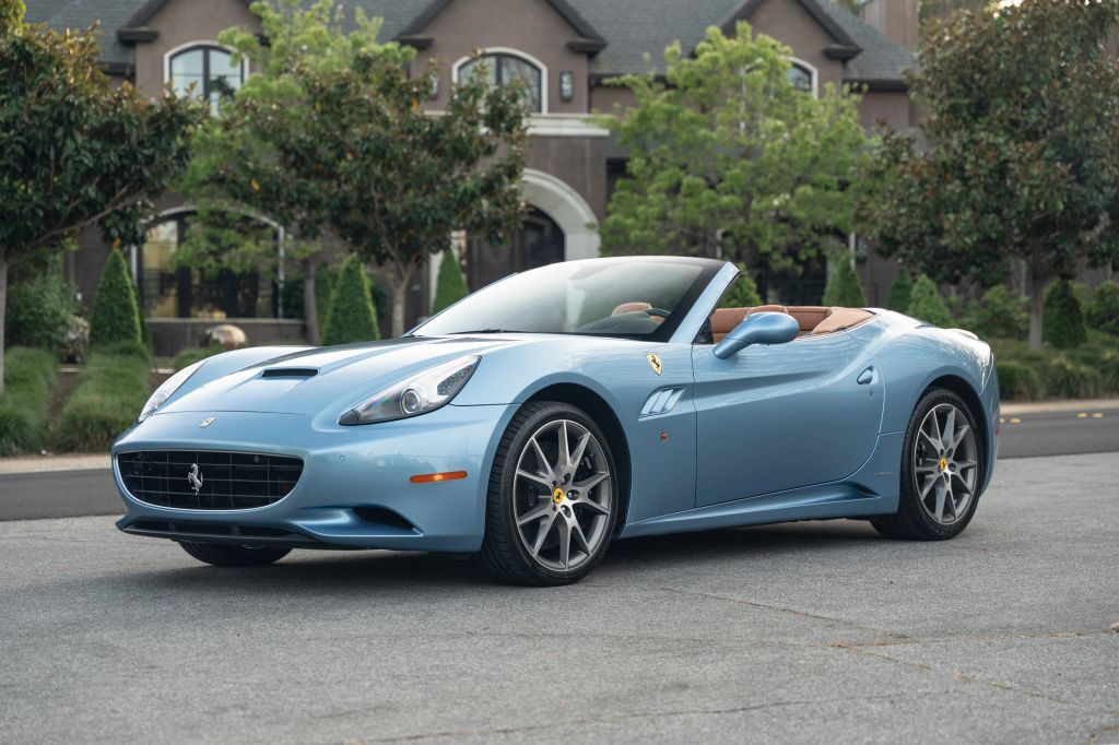 2010 FERRARI California
