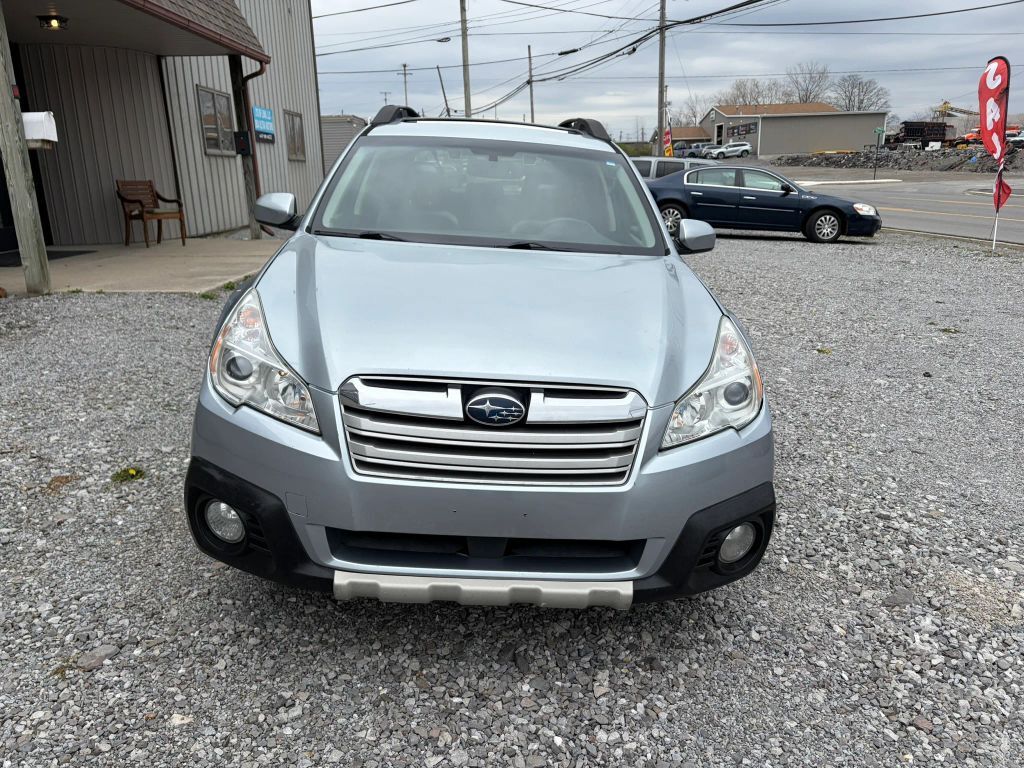 2013 SUBARU Outback
