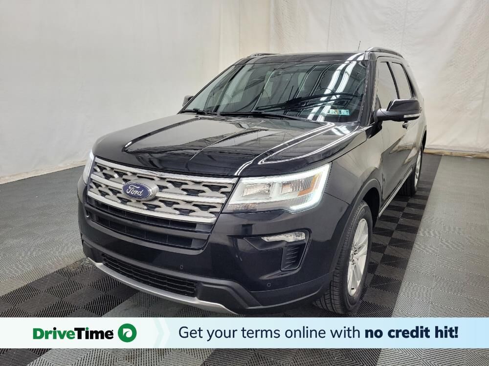 2018 FORD Explorer