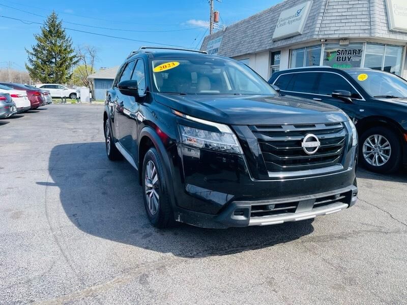 2023 NISSAN Pathfinder