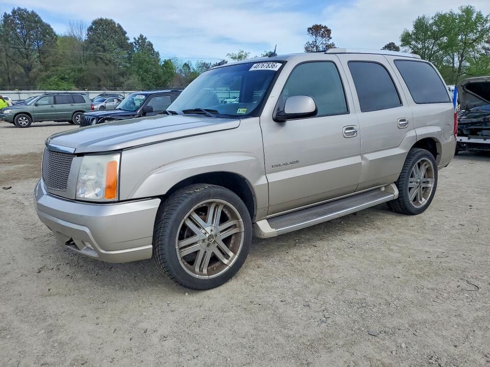 2005 CADILLAC Escalade