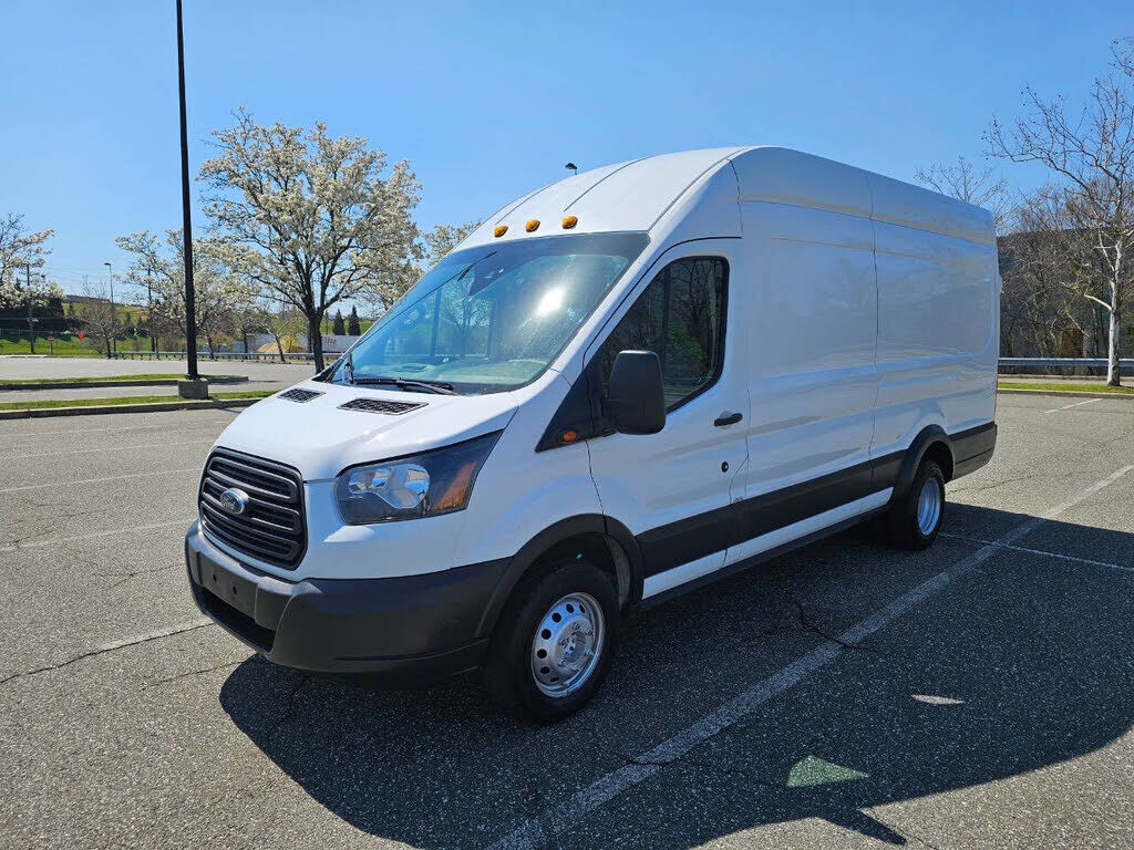 2018 FORD Transit