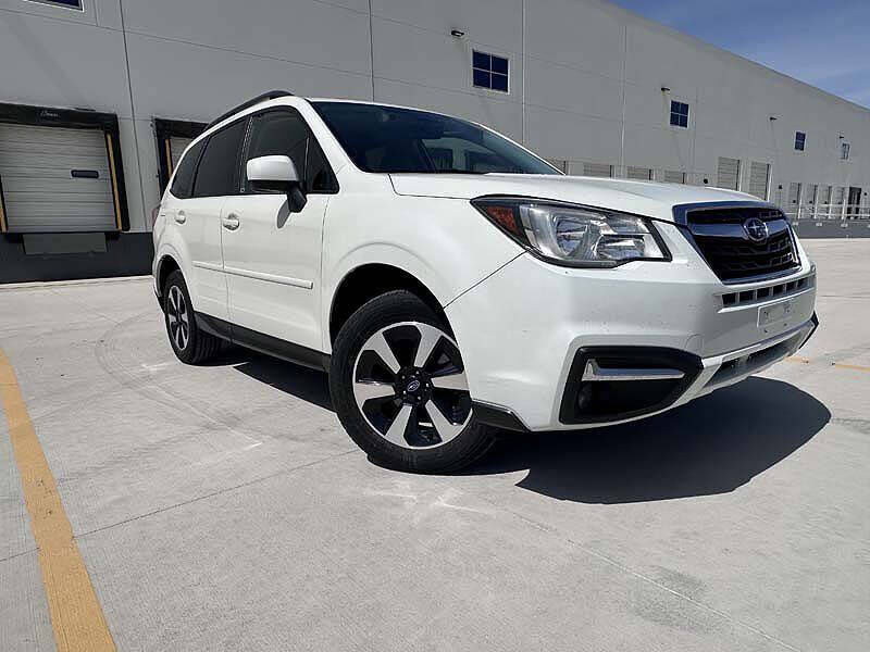 2017 SUBARU Forester