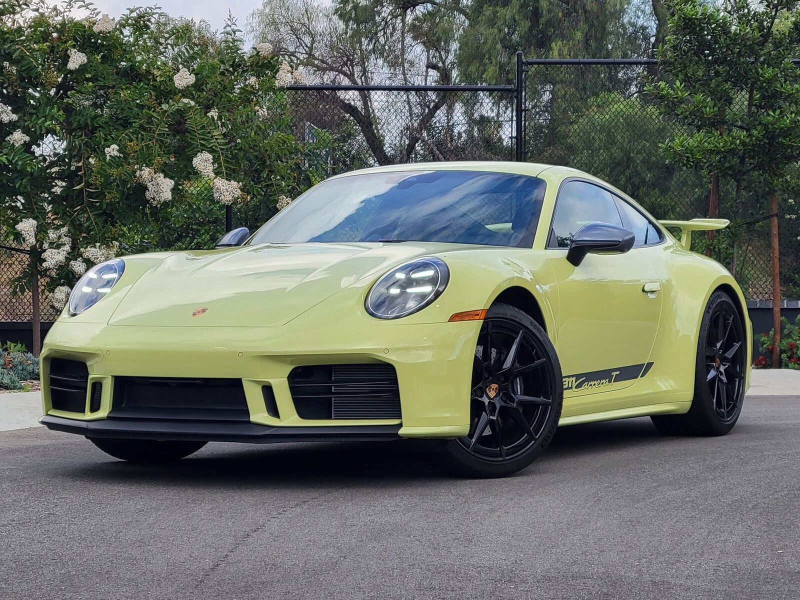 2025 Porsche 911