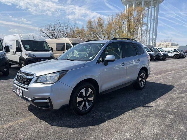 2017 SUBARU Forester