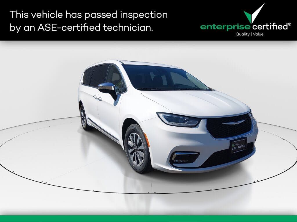 2023 CHRYSLER Pacifica