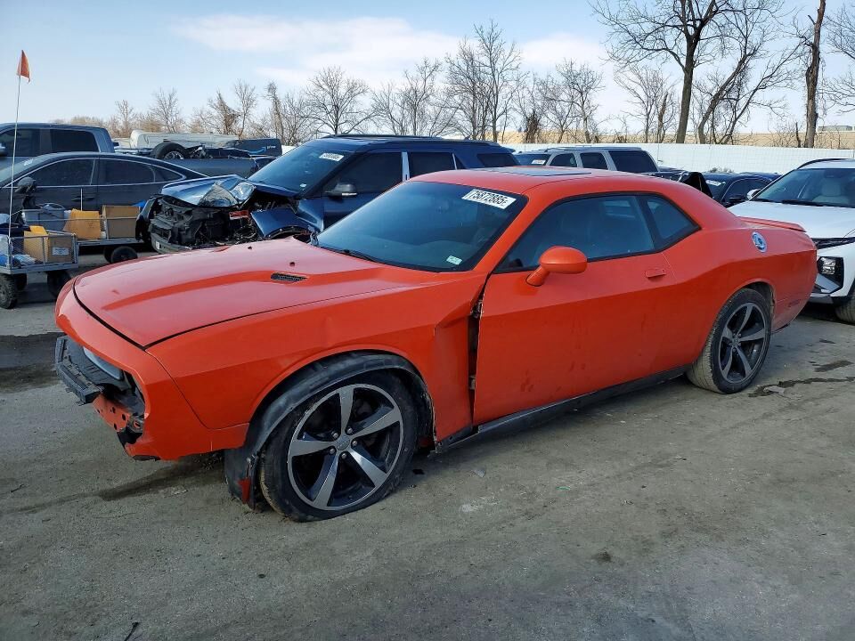 2013 DODGE Challenger