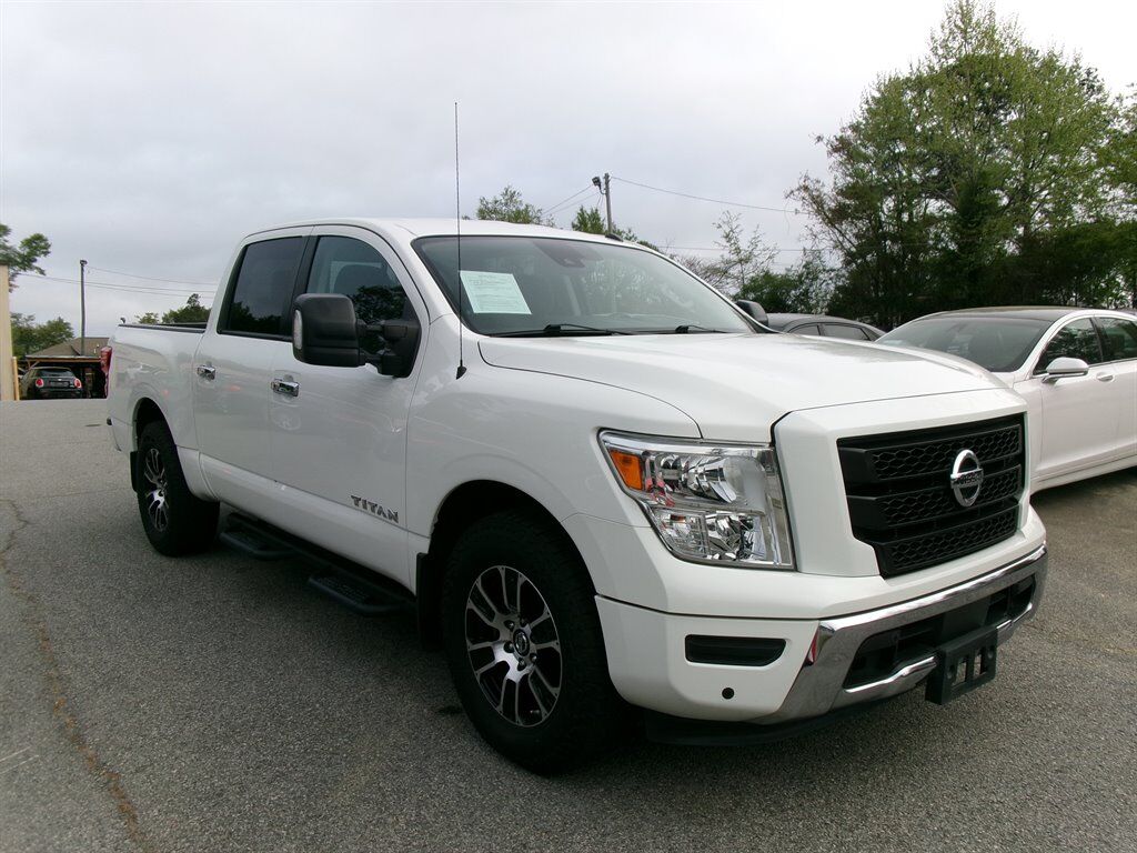 2021 NISSAN Titan
