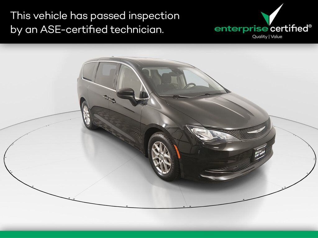 2023 CHRYSLER Voyager