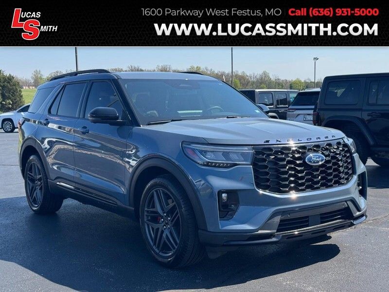2025 FORD Explorer