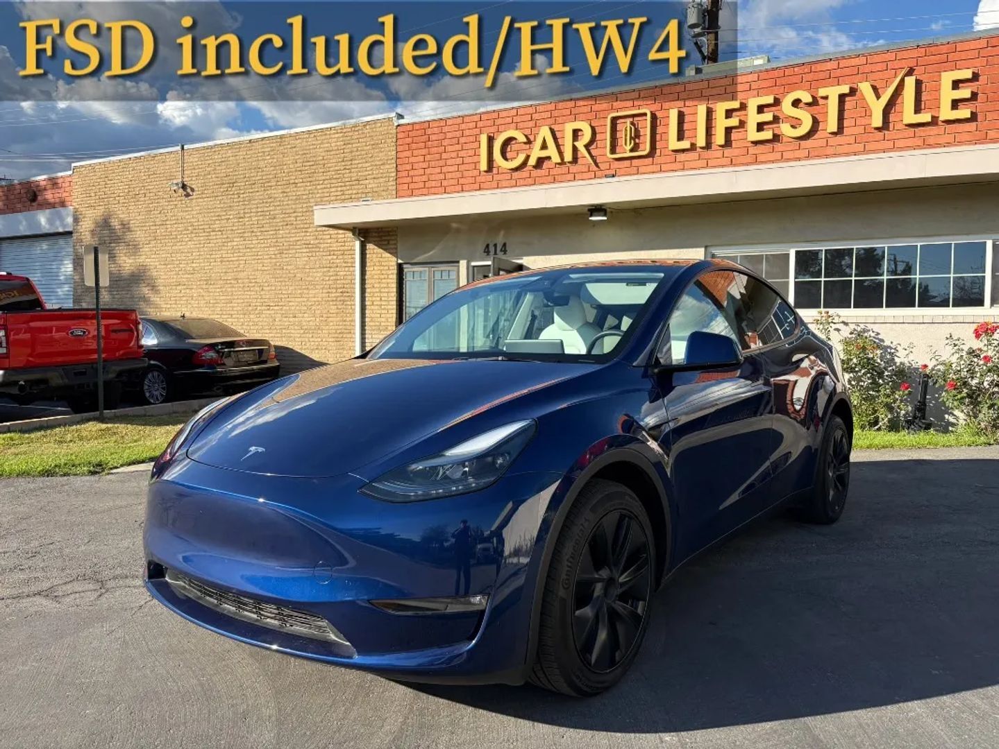 2025 TESLA Model Y