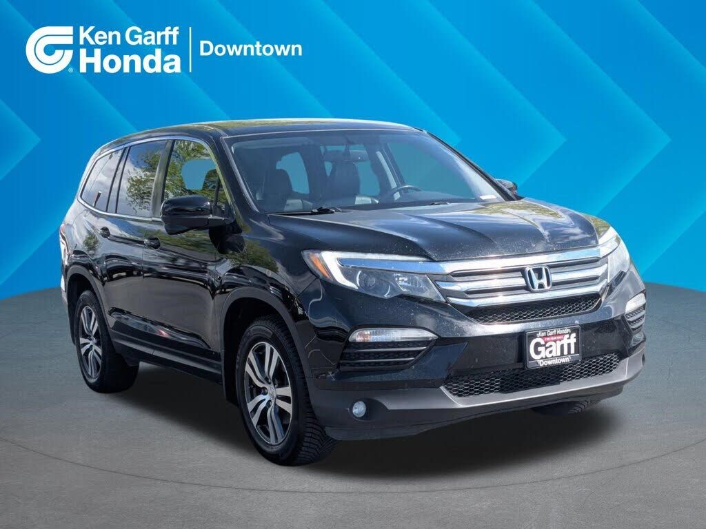 2017 HONDA Pilot