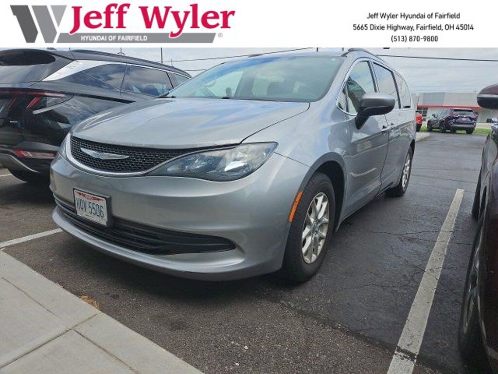 2017 CHRYSLER Pacifica