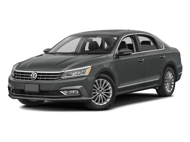 2016 VOLKSWAGEN Passat