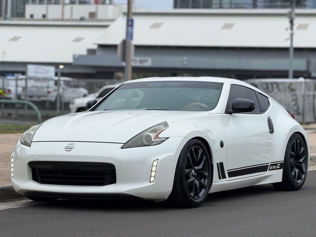 2019 NISSAN 370Z