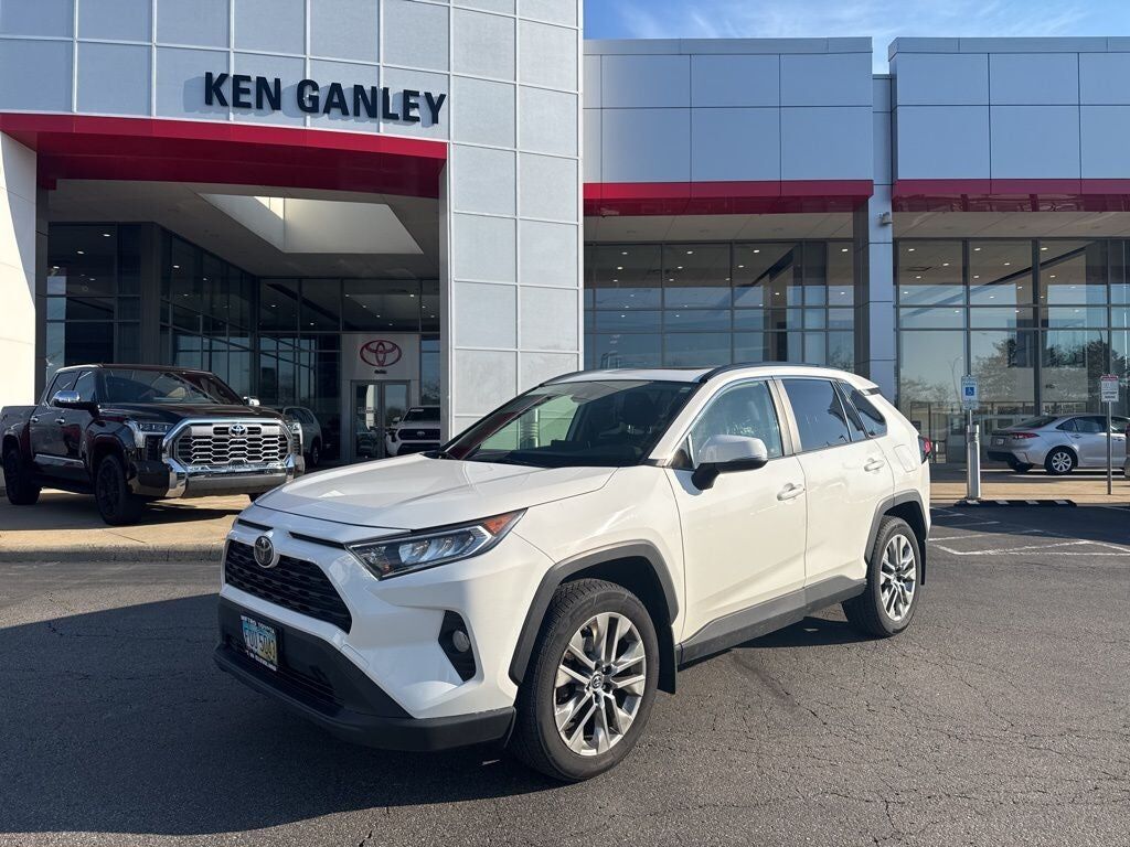 2019 TOYOTA RAV4