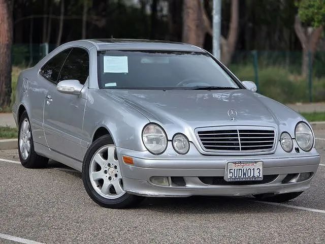 2001 MERCEDES-BENZ CLK-Class