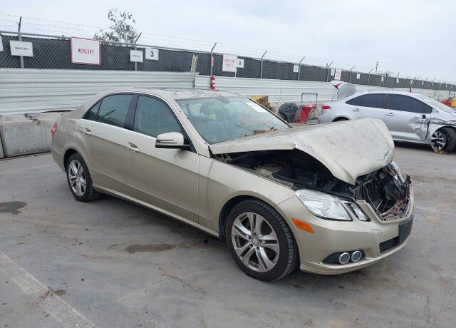 2010 MERCEDES-BENZ E-Class