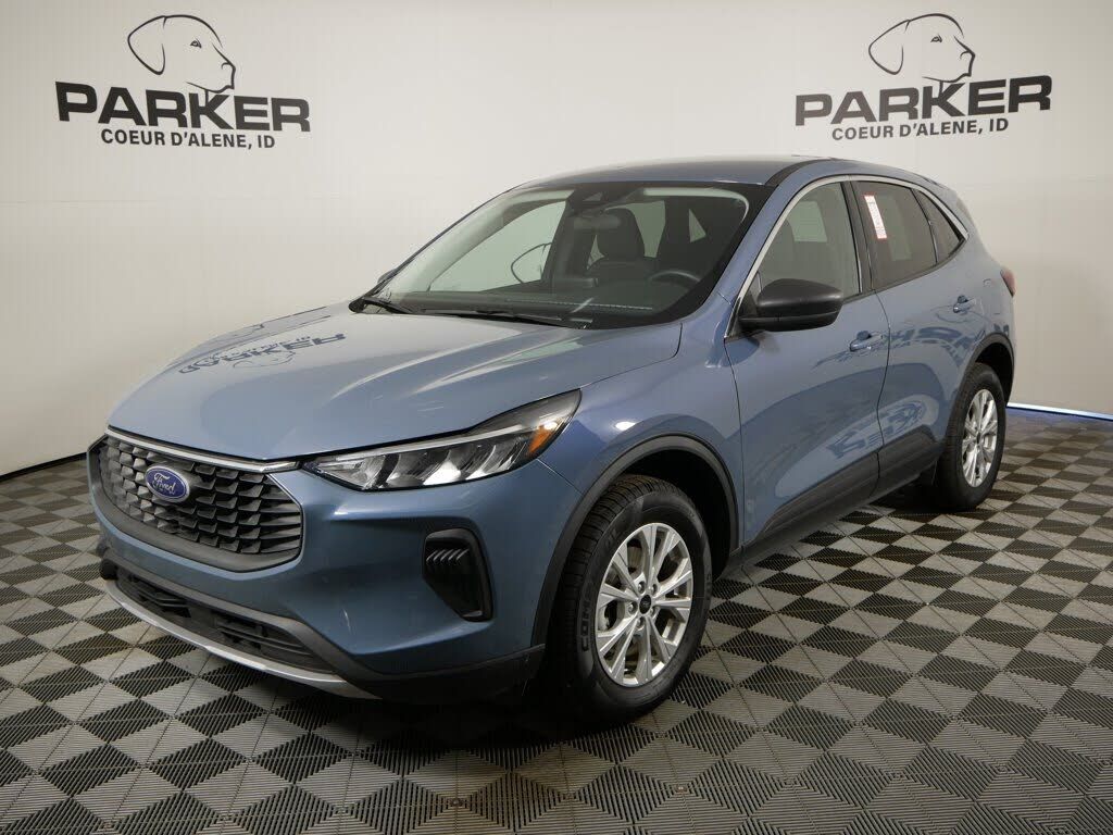 2024 FORD Escape