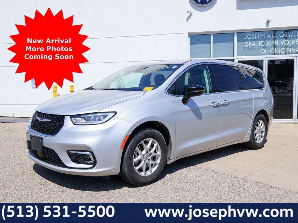 2024 CHRYSLER Pacifica