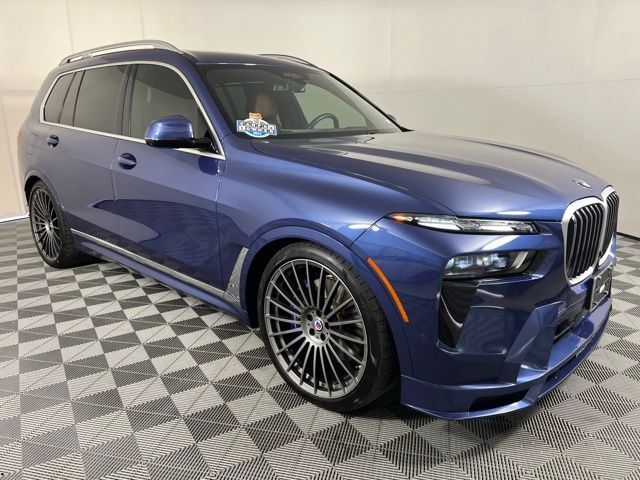 2024 BMW X7