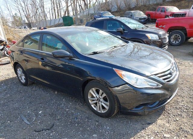 2011 HYUNDAI Sonata