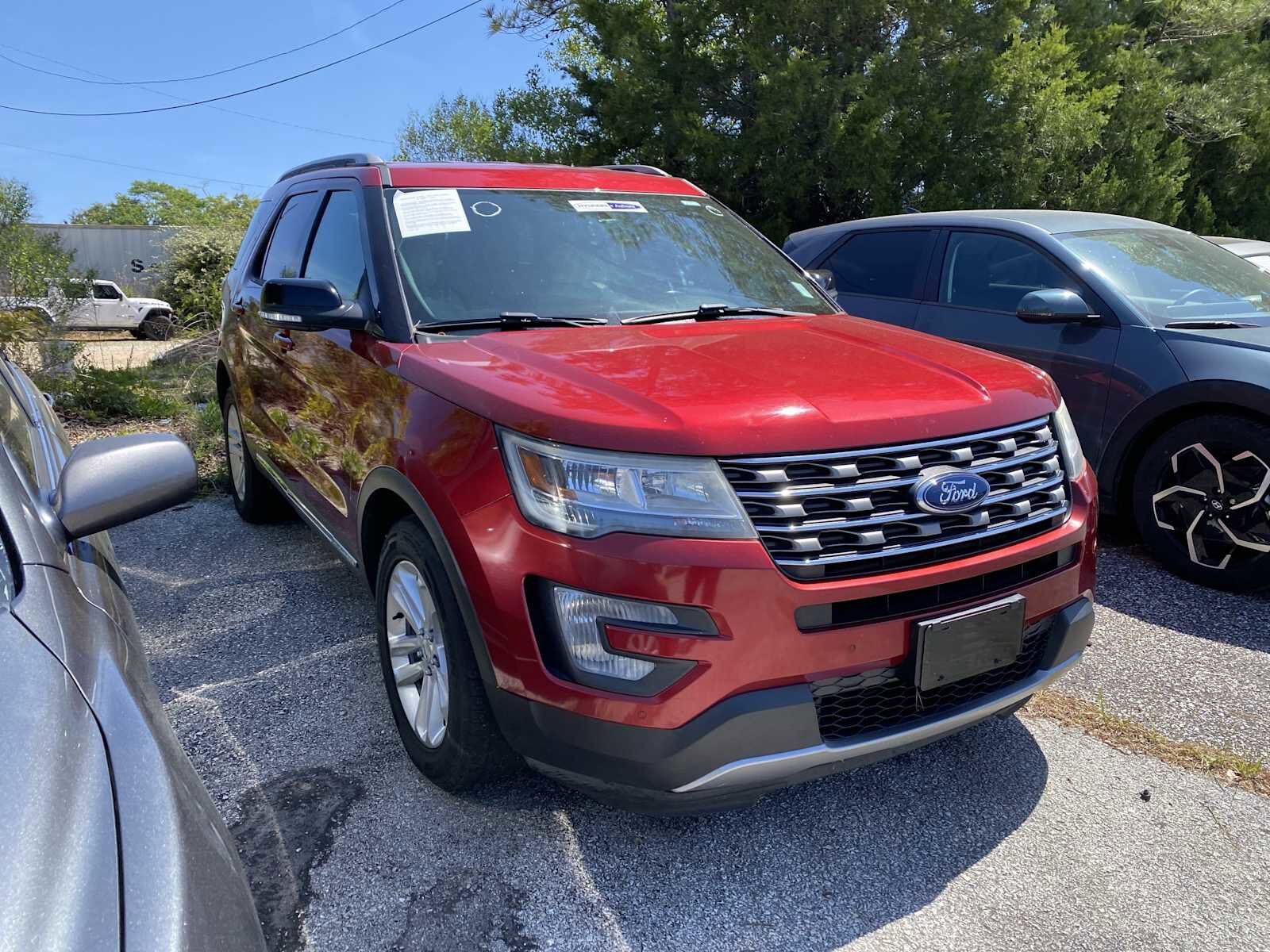 2017 FORD Explorer