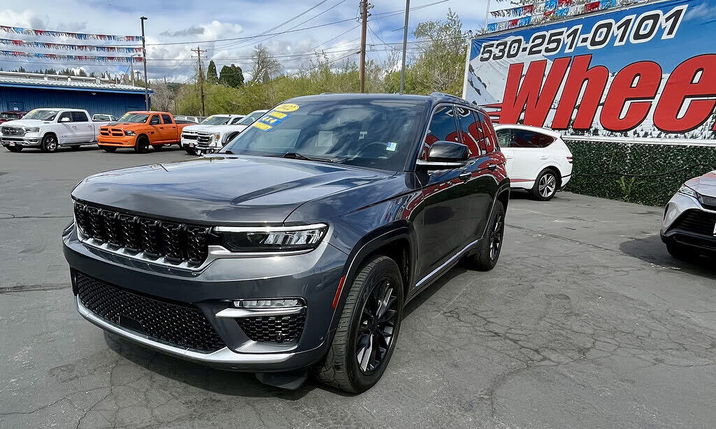 2022 JEEP Grand Cherokee