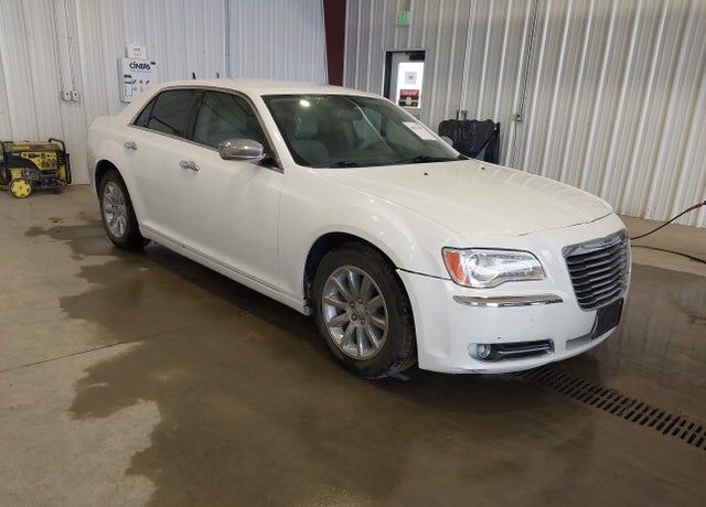 2012 CHRYSLER 300