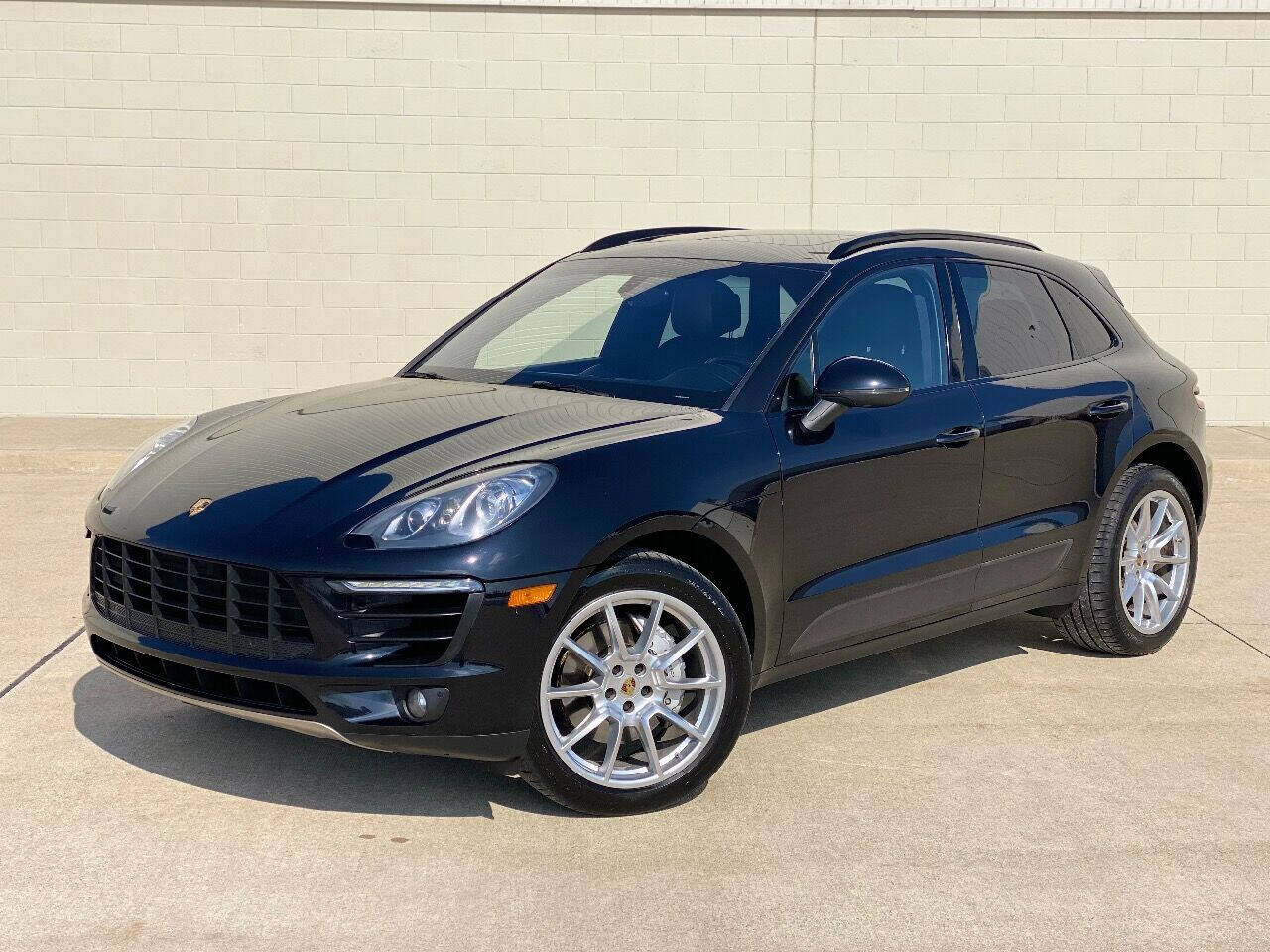 2015 PORSCHE Macan
