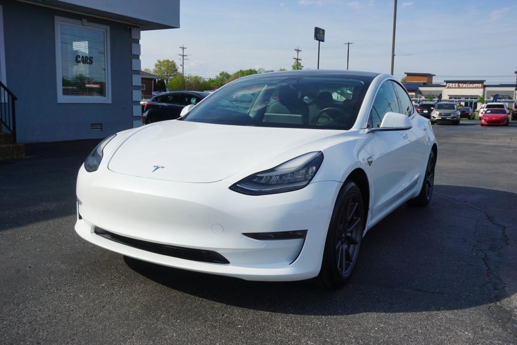 2019 TESLA Model 3