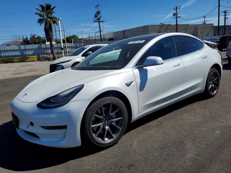 2020 TESLA Model 3