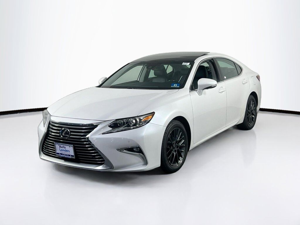 2018 LEXUS ES