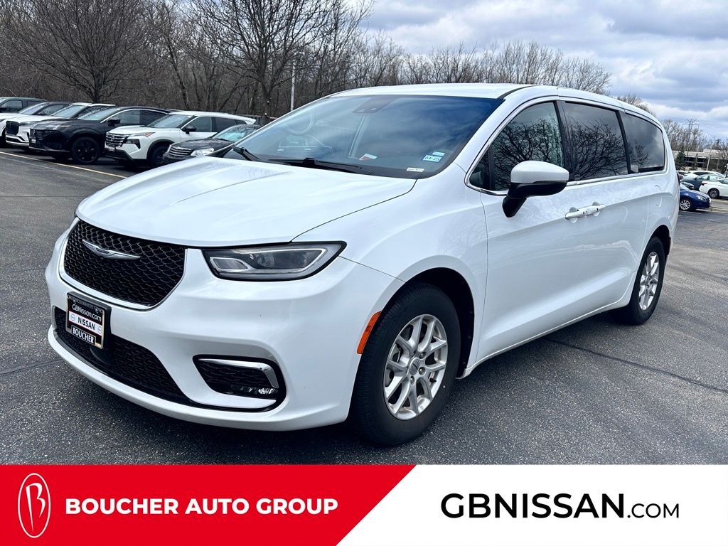 2023 CHRYSLER Pacifica