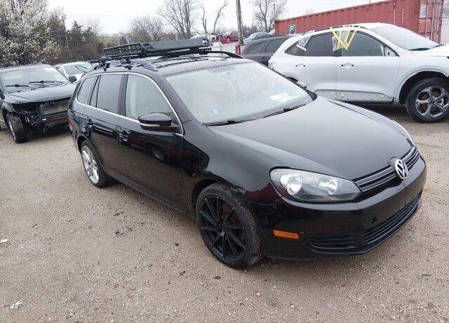 2012 VOLKSWAGEN Jetta SportWagen